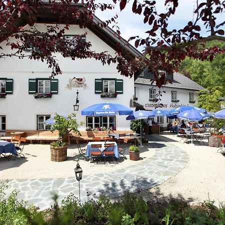 Landgasthof & Restaurant Batzenhaeusl Sankt Gilgen Luaran gambar