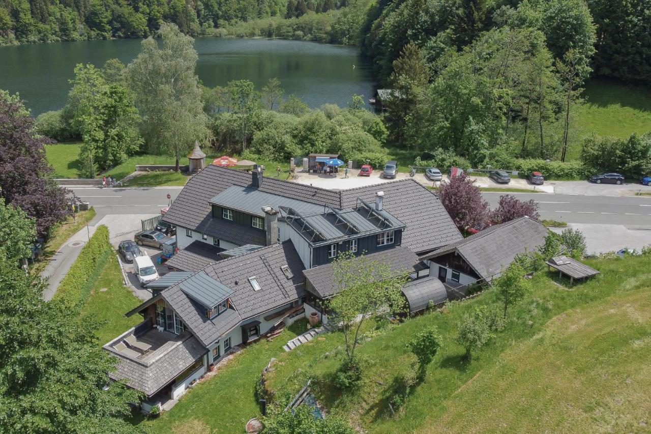 Landgasthof & Restaurant Batzenhaeusl Sankt Gilgen Luaran gambar